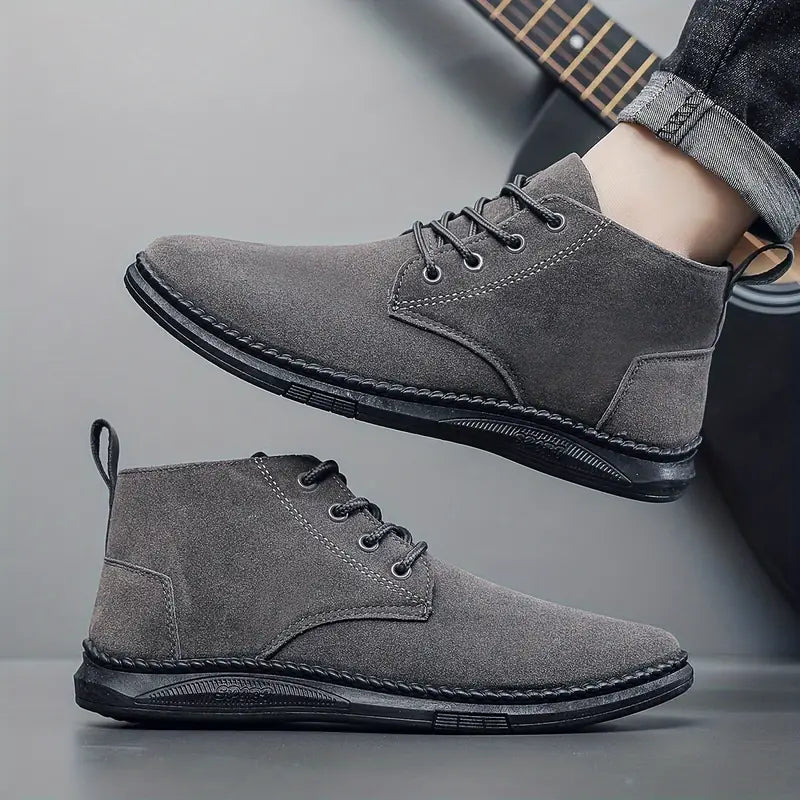 BERNARD SUEDE CHUKKA BOOTS