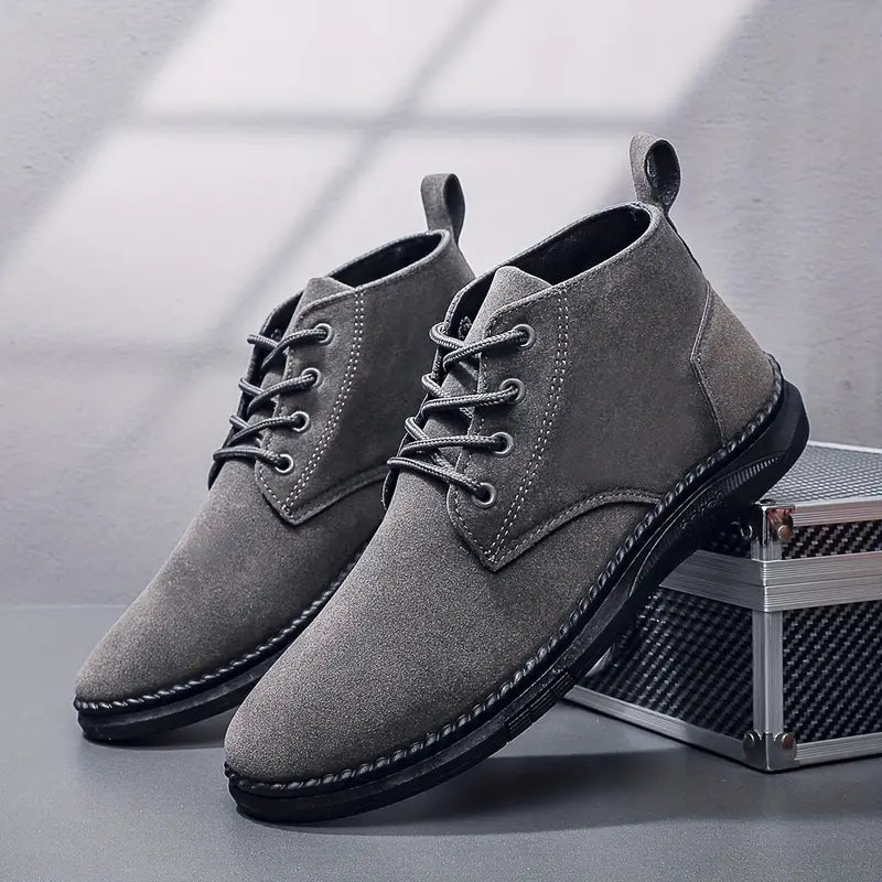 BERNARD SUEDE CHUKKA BOOTS