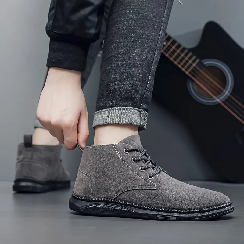 BERNARD SUEDE CHUKKA BOOTS