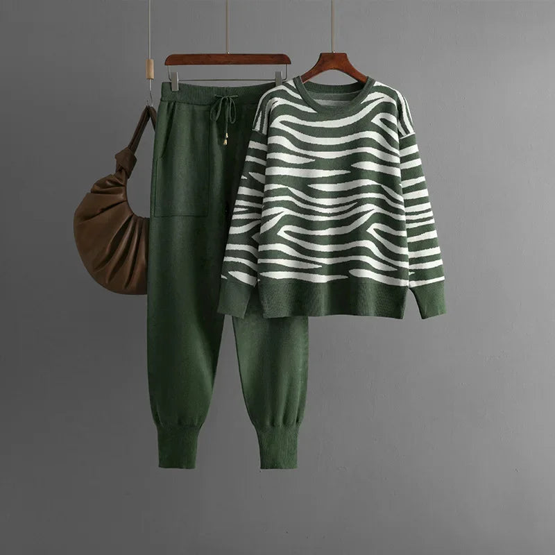 MIRA KNIT LOUNGE SET