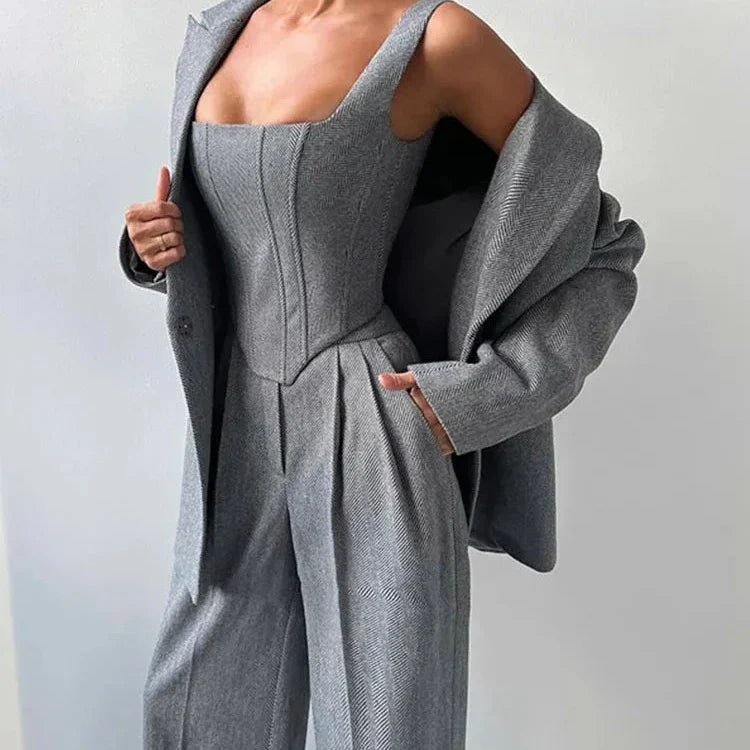 VALERIA TAILORED SET