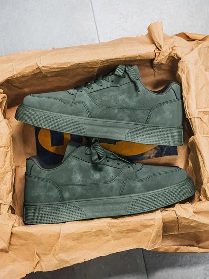 CORVO SUEDE SNEAKERS