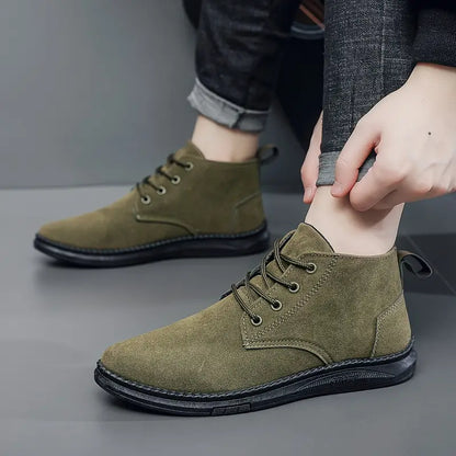 BERNARD SUEDE CHUKKA BOOTS